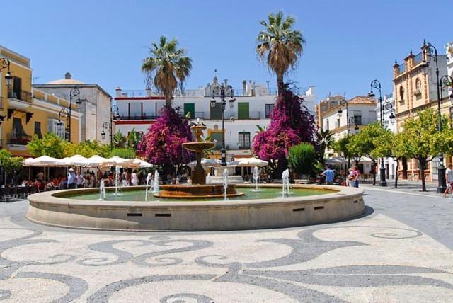 Convento De La Victoria Junto Al Cabildo Con Wifi Y Parking Gratis Apartment ซันลูการ์เดบาร์ราเมดา ภายนอก รูปภาพ